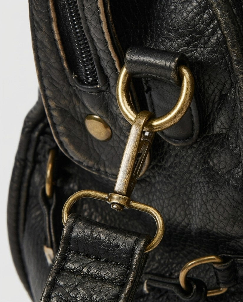 Maison Loria The Adèle Crossbody in Black