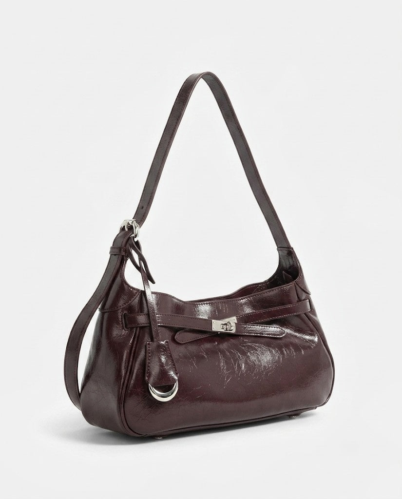 Maison Loria The Ariane Shoulder Bag in Burgundy