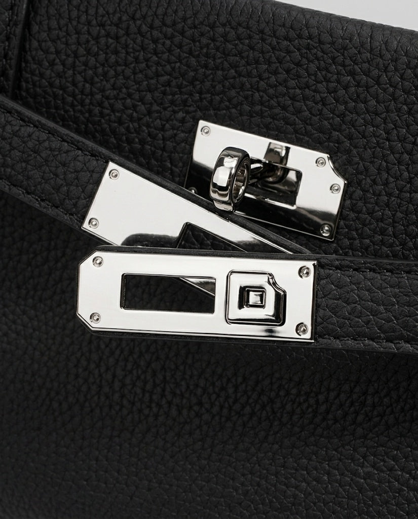 Maison Loria The Bérénice Crossbody in Black