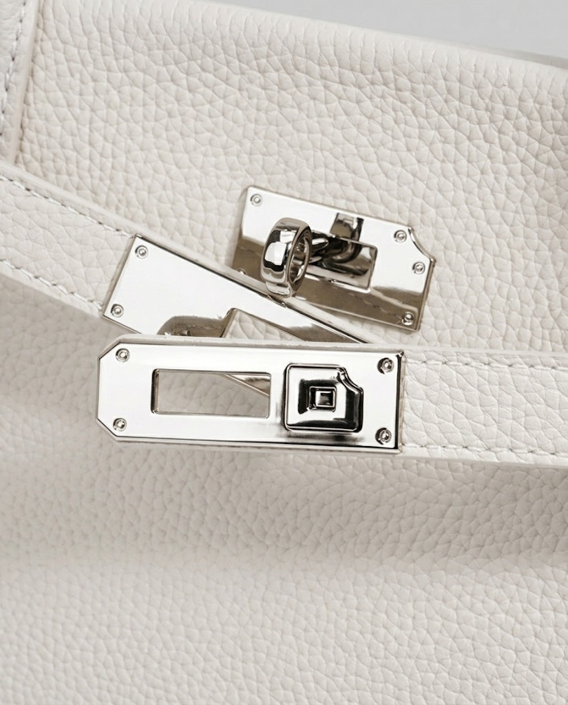 Maison Loria The Bérénice Crossbody in White