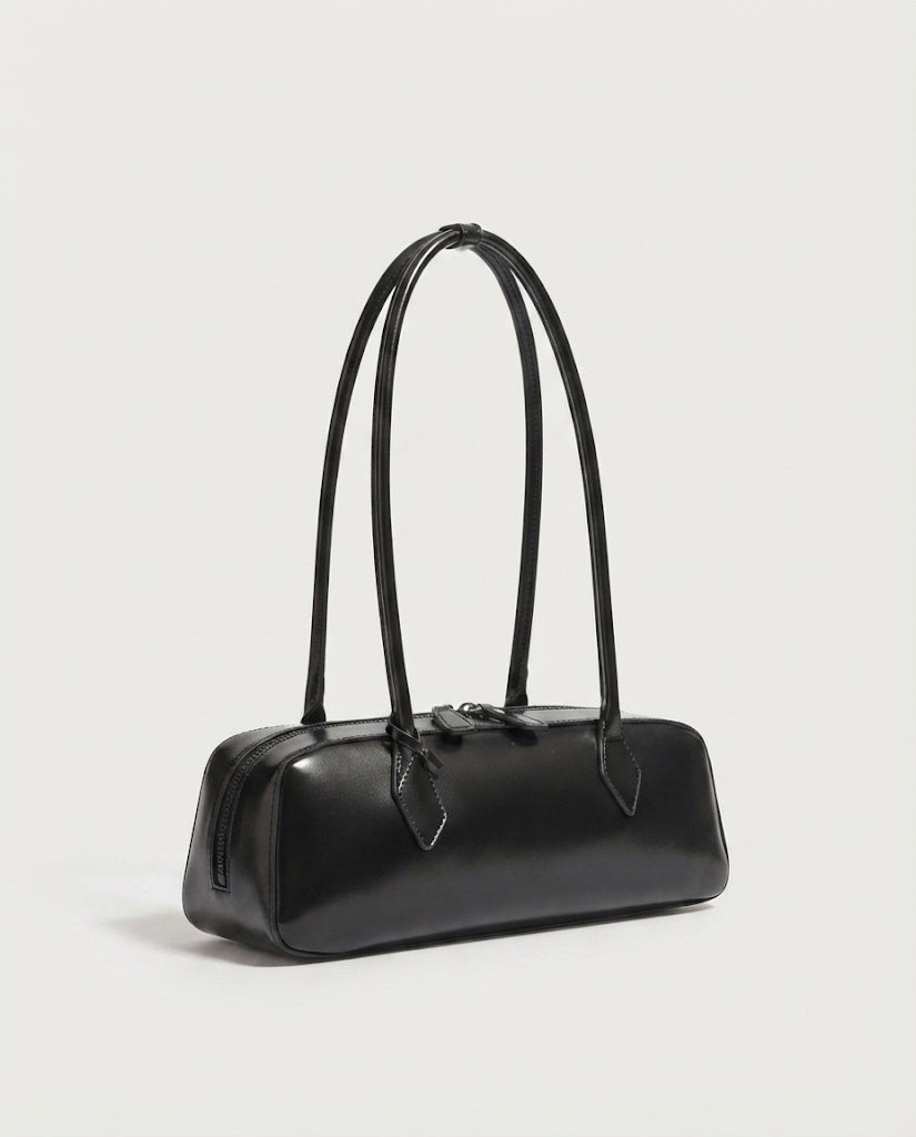 Maison Loria The Blanche Shoulder Bag in Black