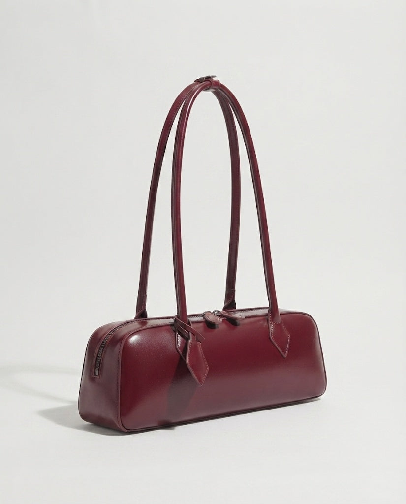 Maison Loria The Blanche Shoulder Bag in Burgundy