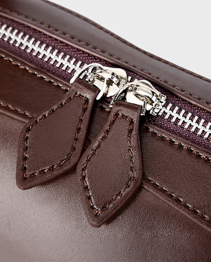 Maison Loria The Blanche Shoulder Bag in Chocolate