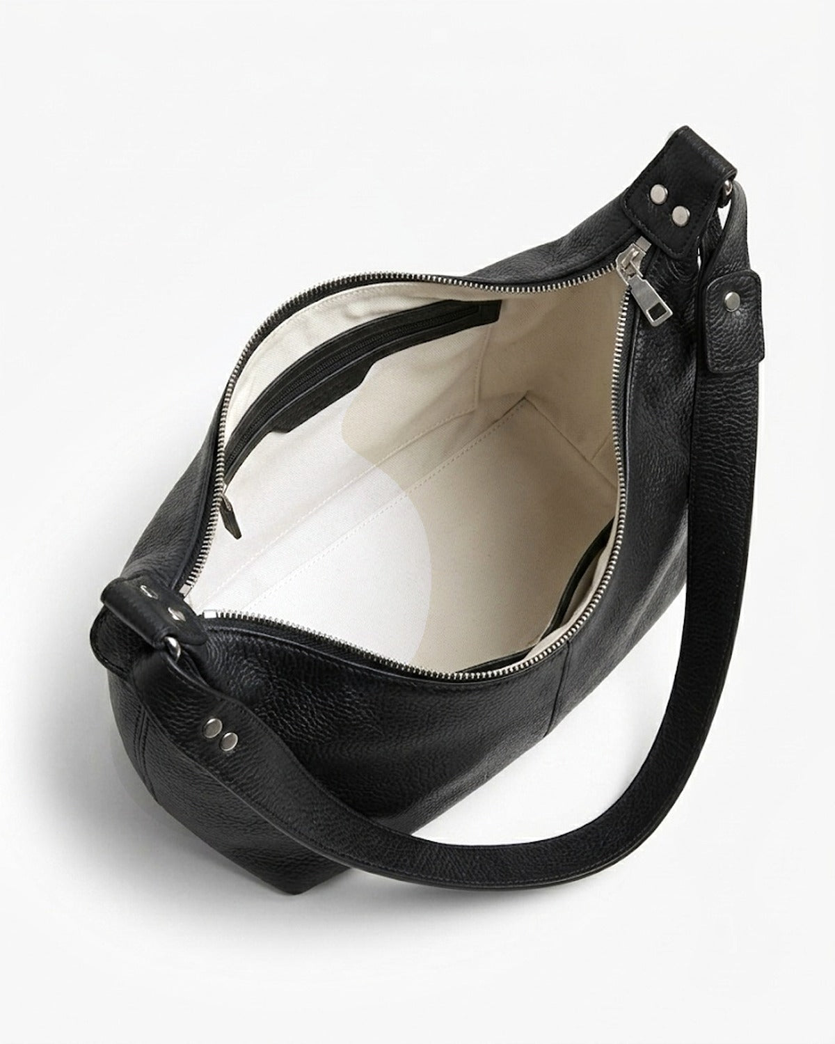 Maison Loria The Mélanie Shoulder Bag in Black