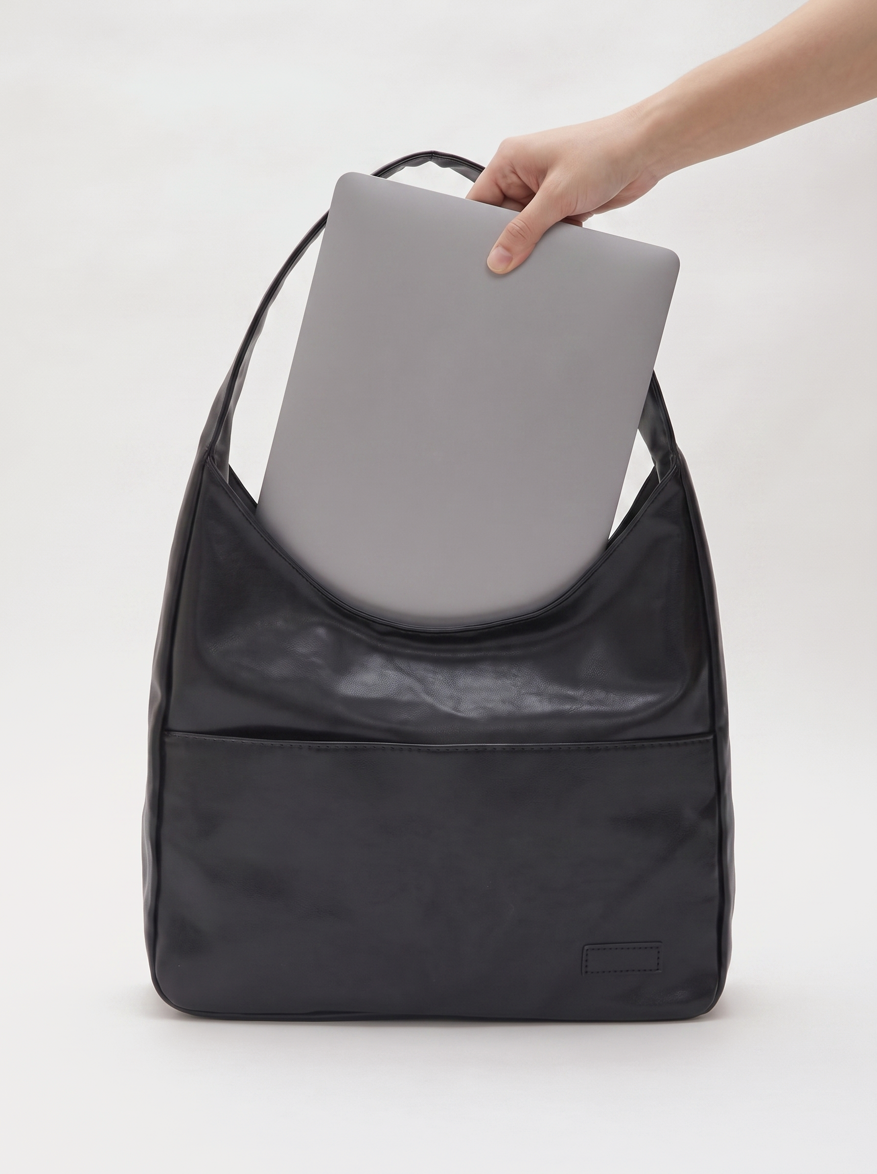 all-groups - The Honorine Hobo, fits a 15-inch laptop