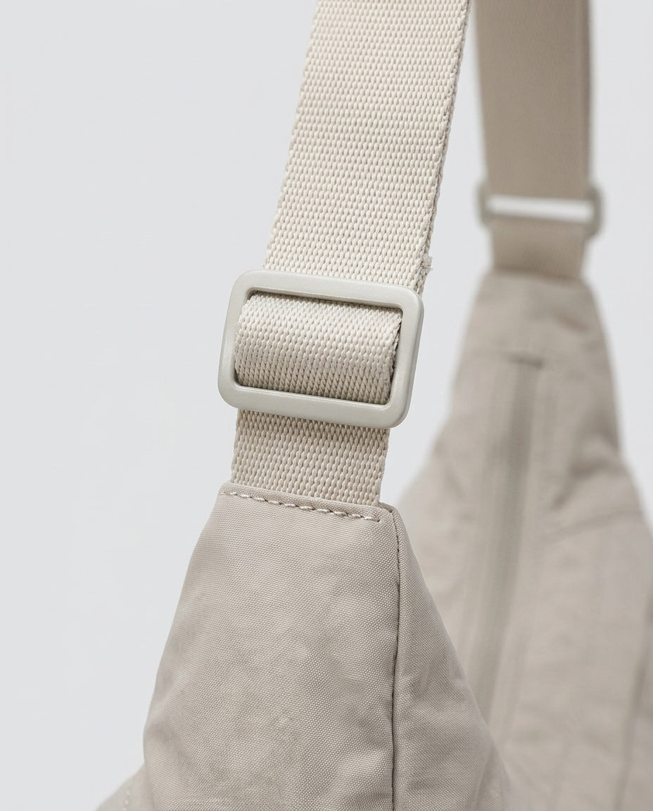 Maison Loria The Agathe Crossbody in Beige