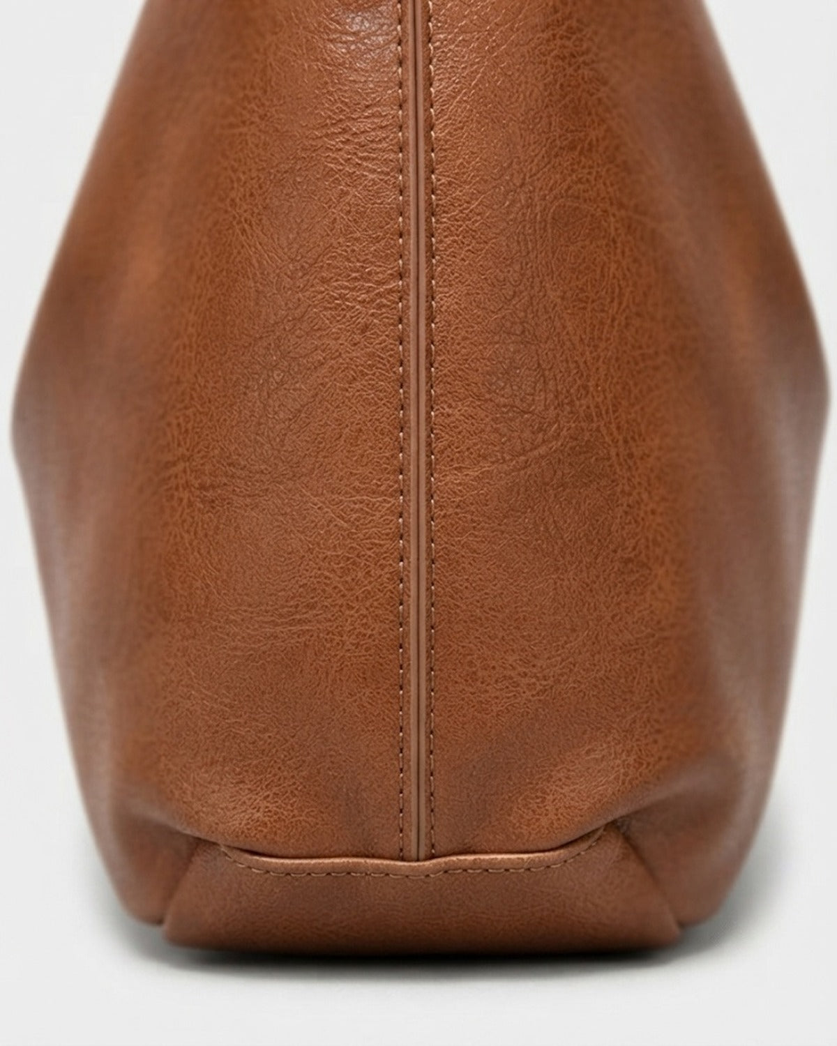 Maison Loria The Alix Hobo in Brown