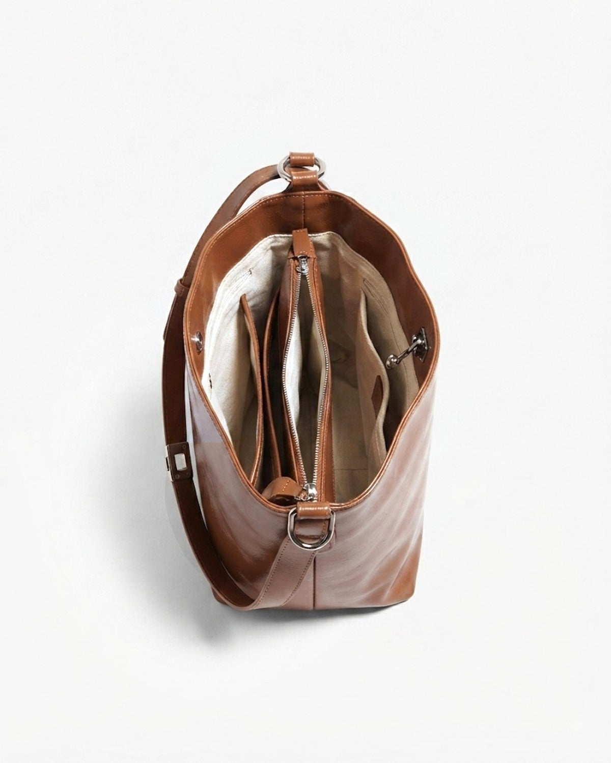 Maison Loria The Ariane Shoulder Bag in Brown