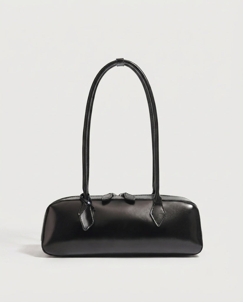 Maison Loria The Blanche Shoulder Bag in Black