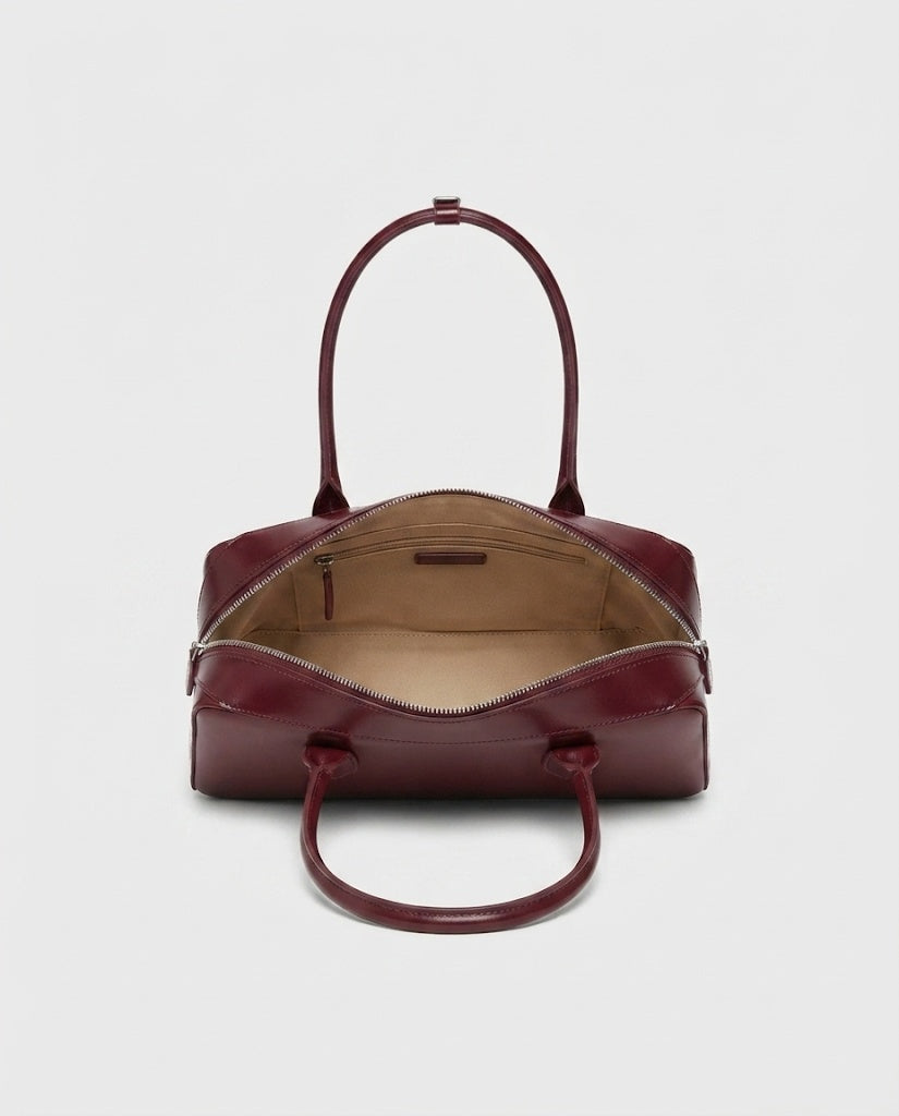Maison Loria The Blanche Shoulder Bag in Burgundy