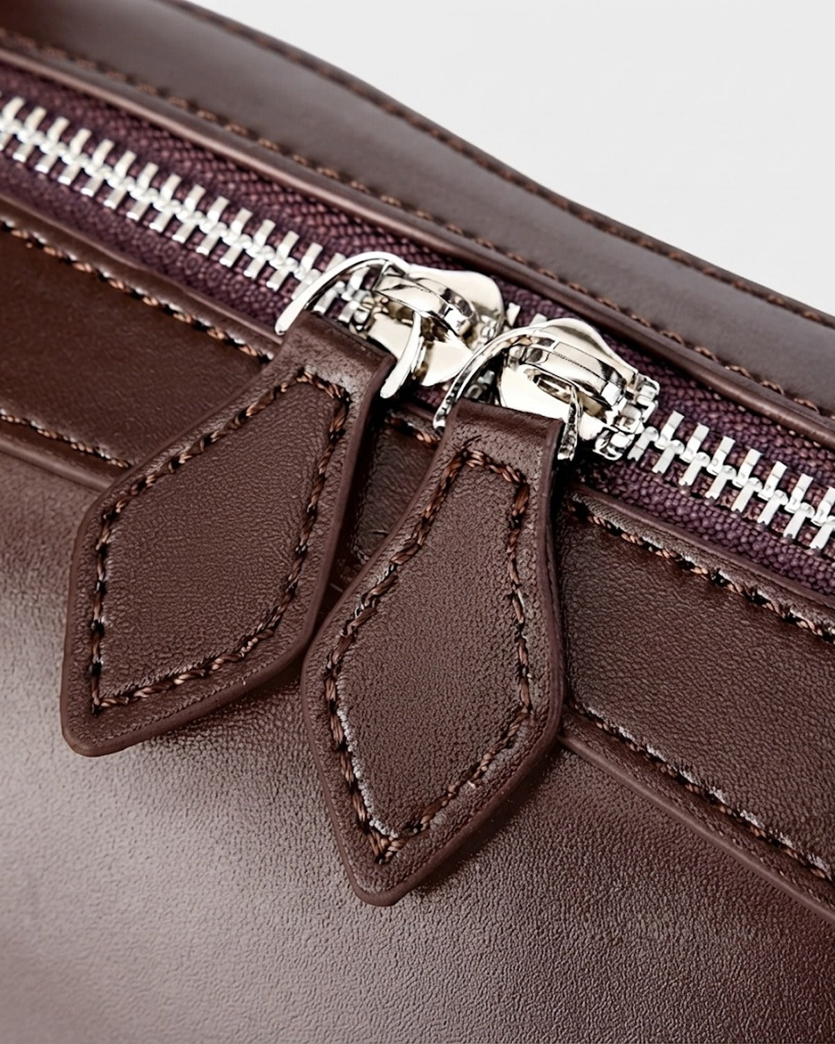 Maison Loria The Blanche Shoulder Bag in Chocolate