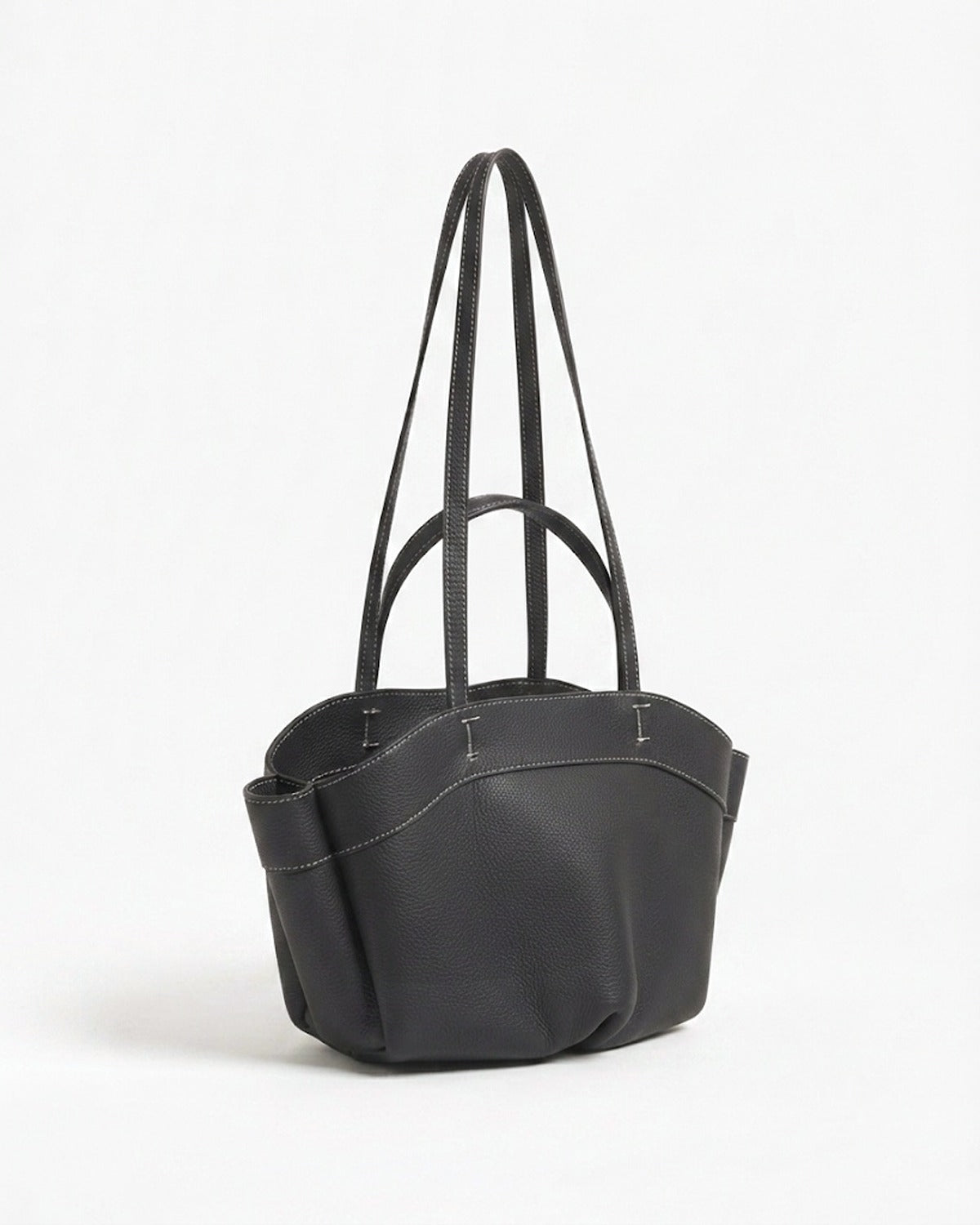Maison Loria The Cécile Tote in Black
