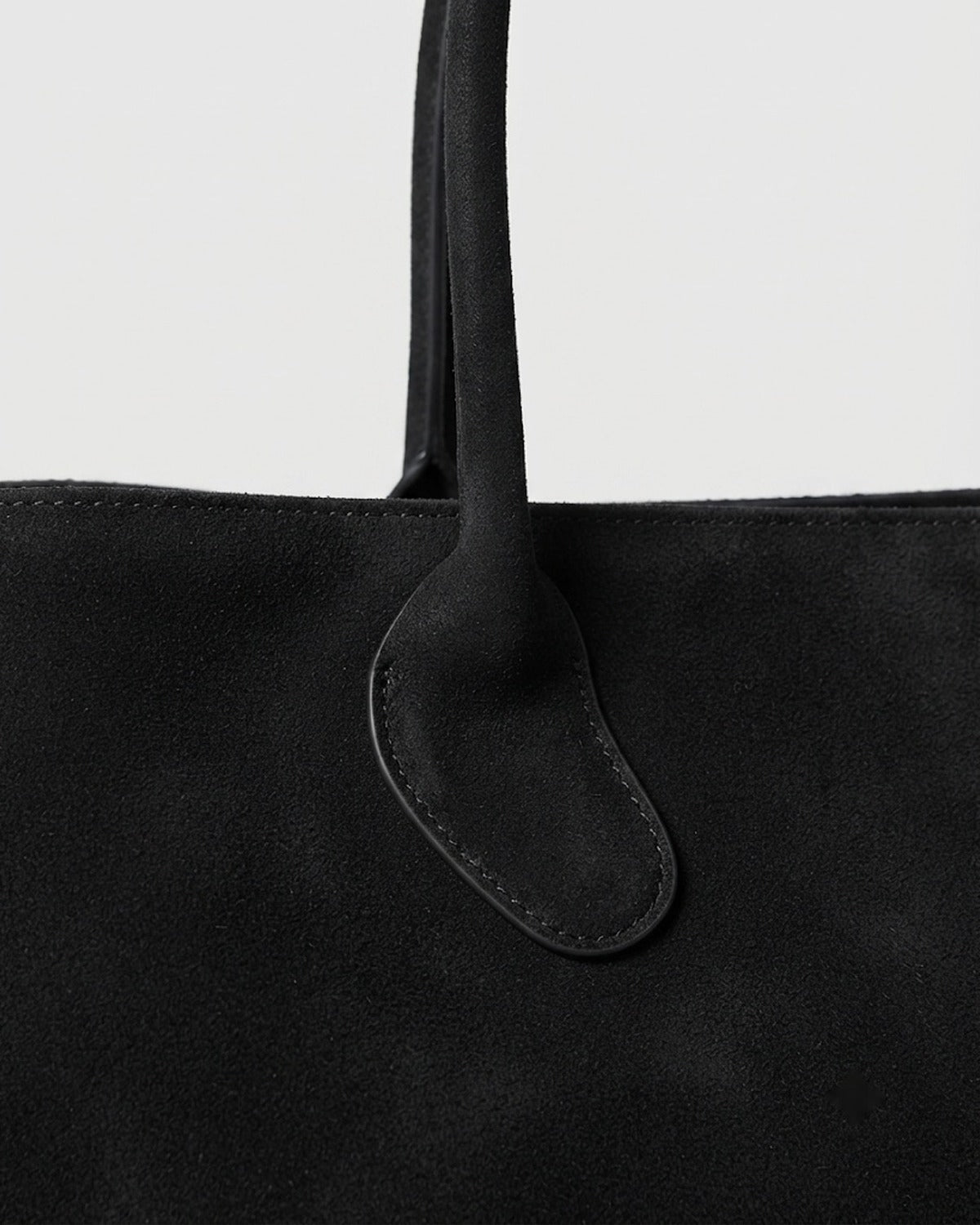 Maison Loria The Charlotte Tote in Black