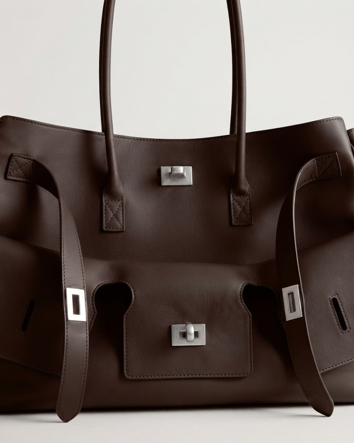 Maison Loria The Clémence Tote in Chocolate