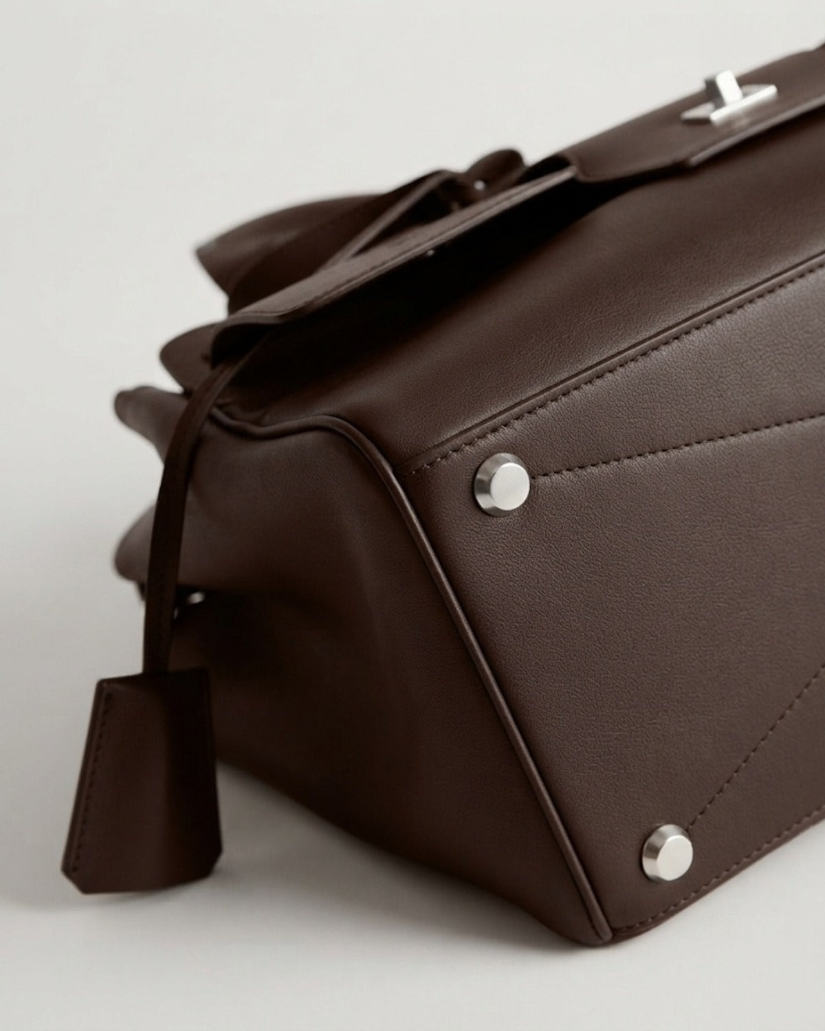 Maison Loria The Clémence Tote in Chocolate