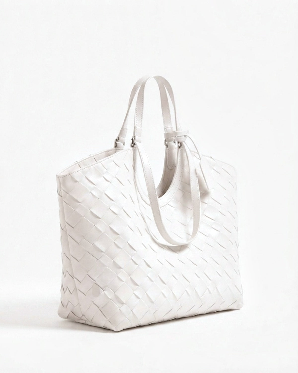 Maison Loria The Cosette Tote in White