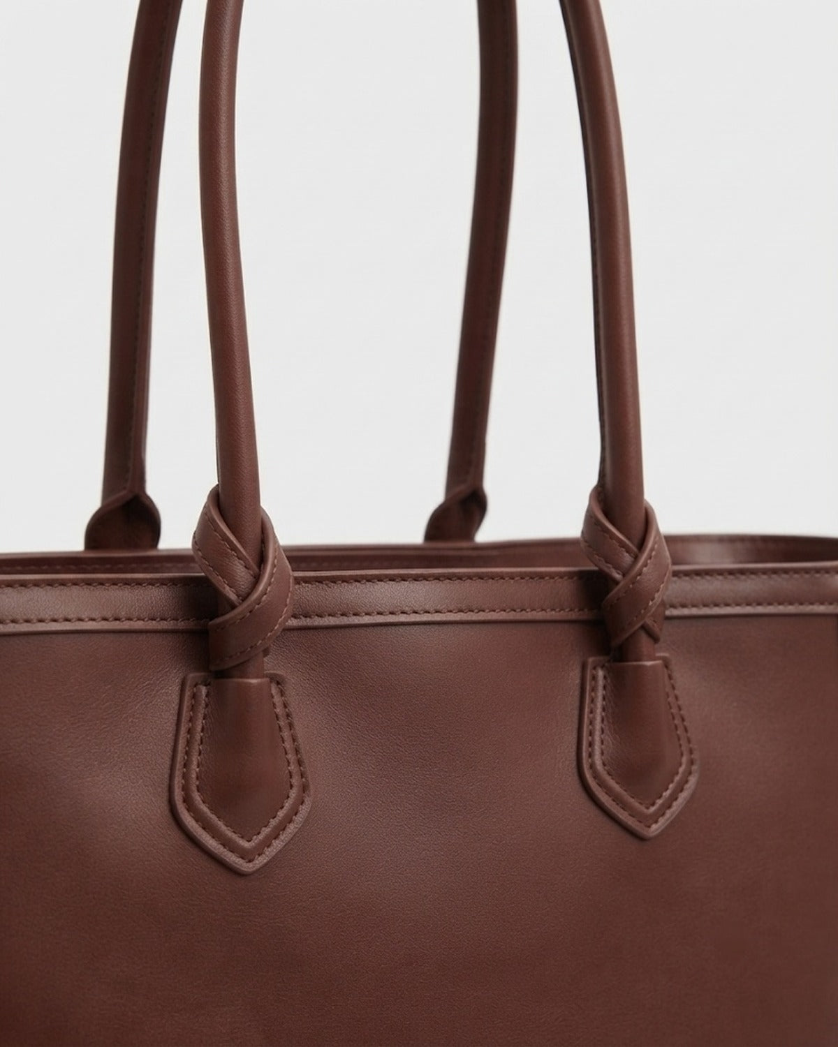 Maison Loria The Diane Tote in Brown