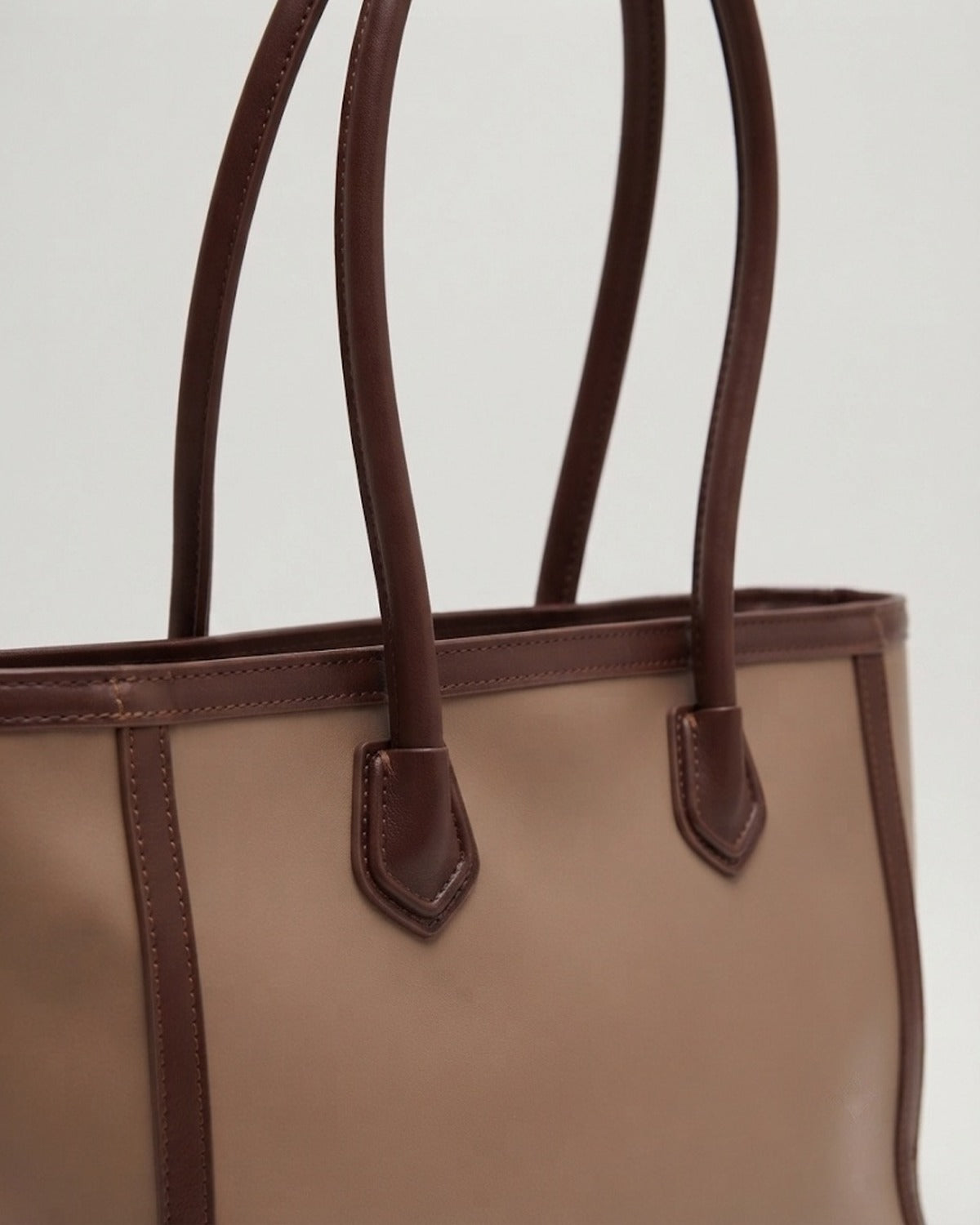 Maison Loria The Diane Tote in khaki