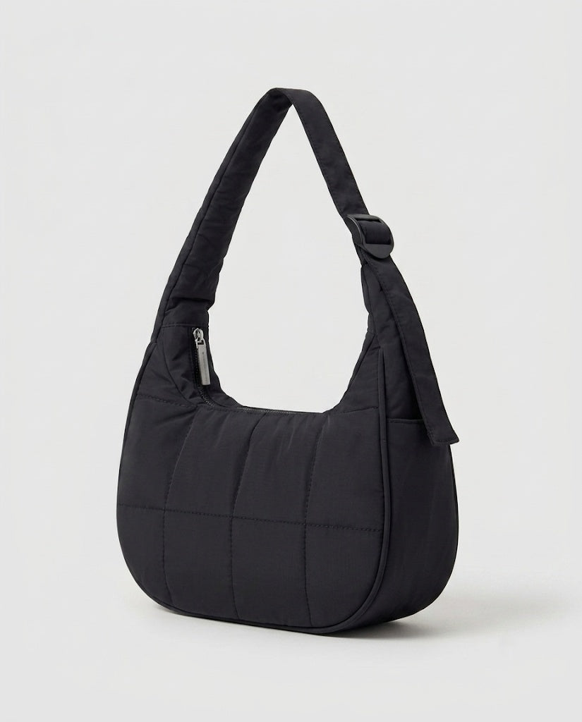 Maison Loria The Éléonore Shoulder Bag in Black