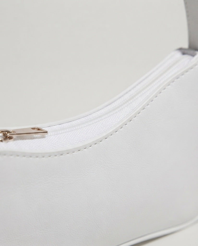 Maison Loria The Faustine Crossbody in White