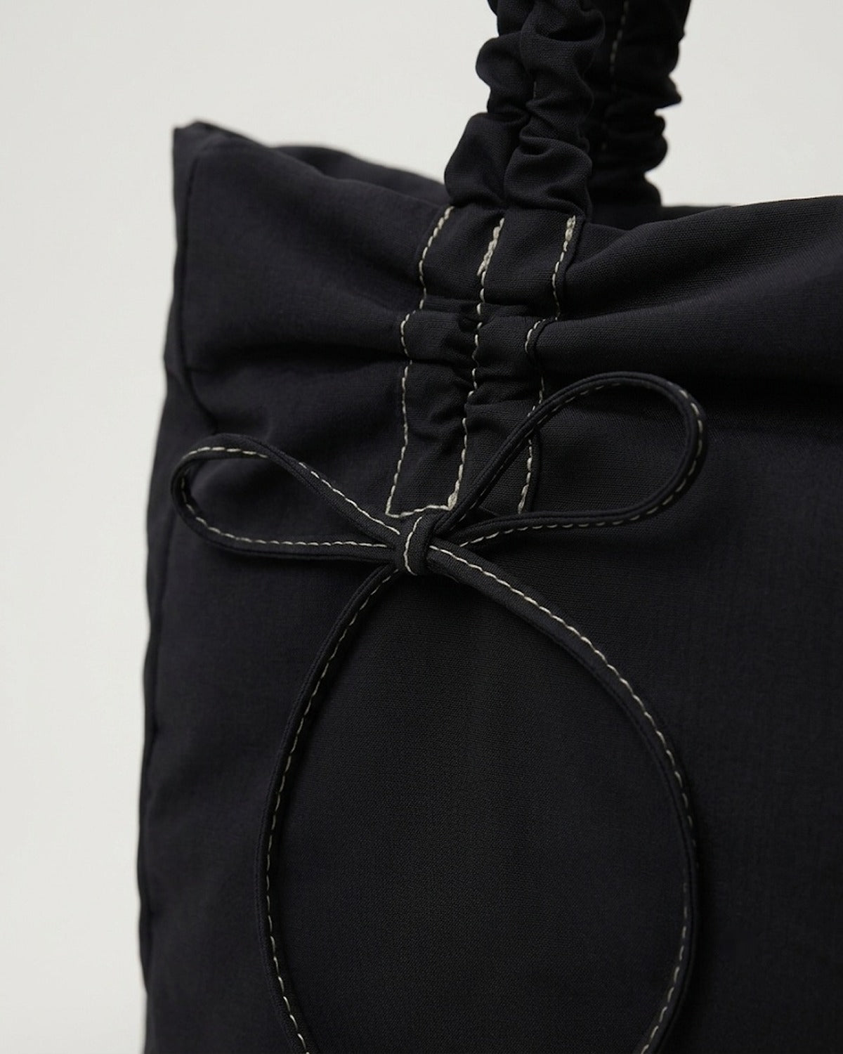 Maison Loria The Madeleine Tote in Black