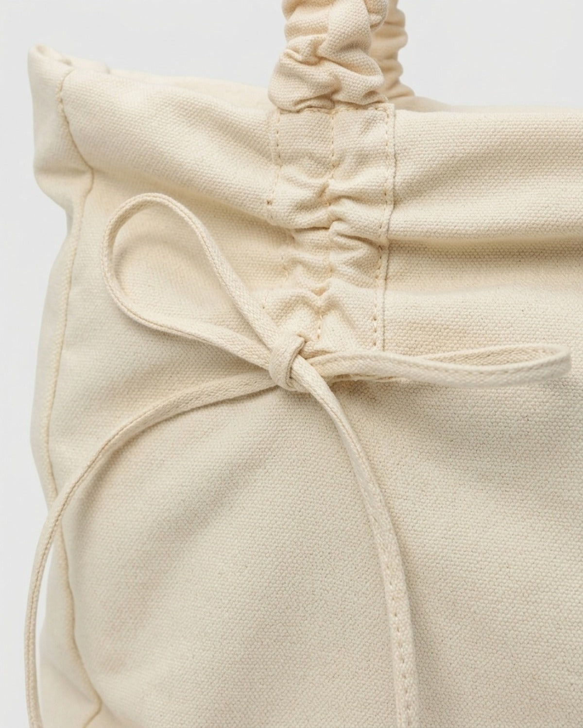 Maison Loria The Madeleine Tote in Pale Yellow