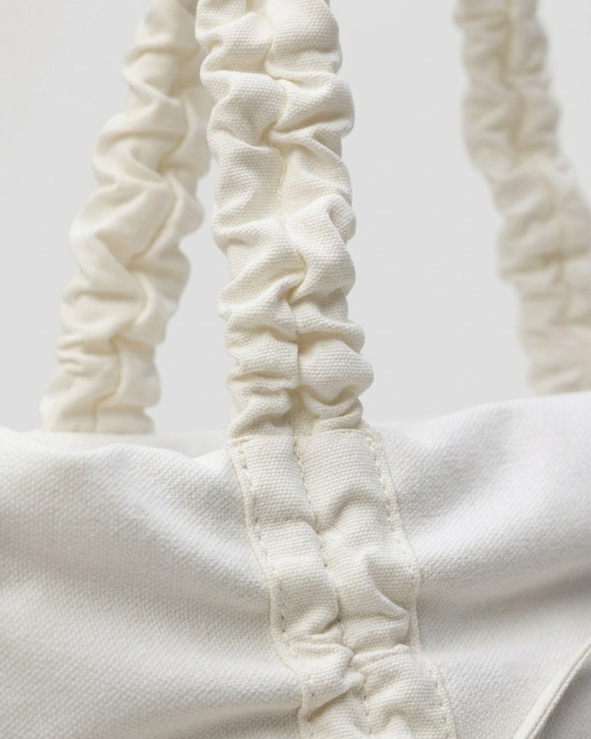Maison Loria The Madeleine Tote in White