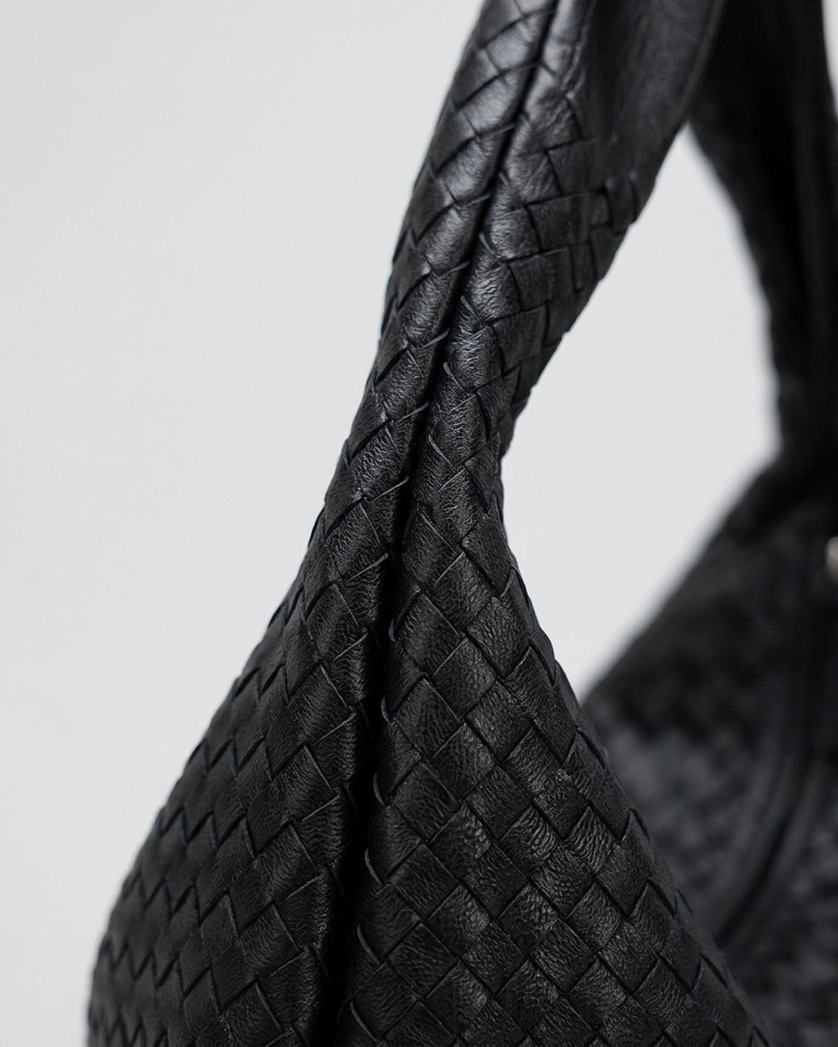 Maison Loria The Marceline Hobo in Black