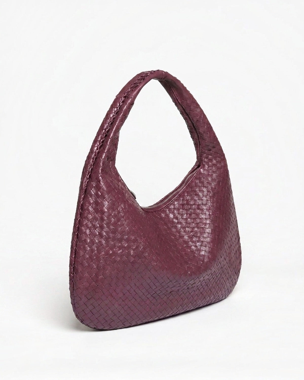 Maison Loria The Marceline Hobo in Burgundy
