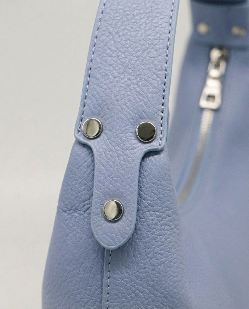 Maison Loria The Mélanie Shoulder Bag in Blue