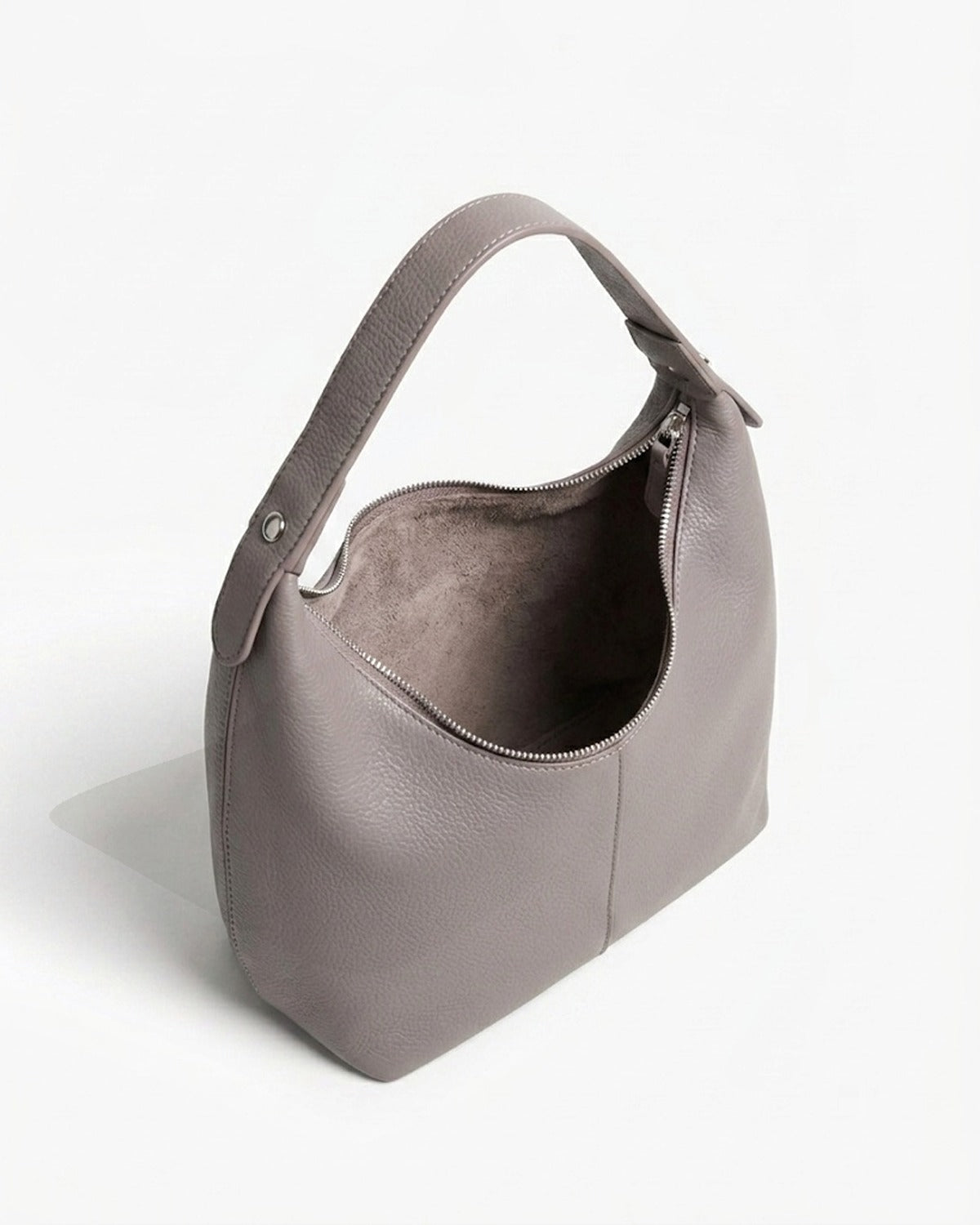 Maison Loria The Mélanie Shoulder Bag in Grey