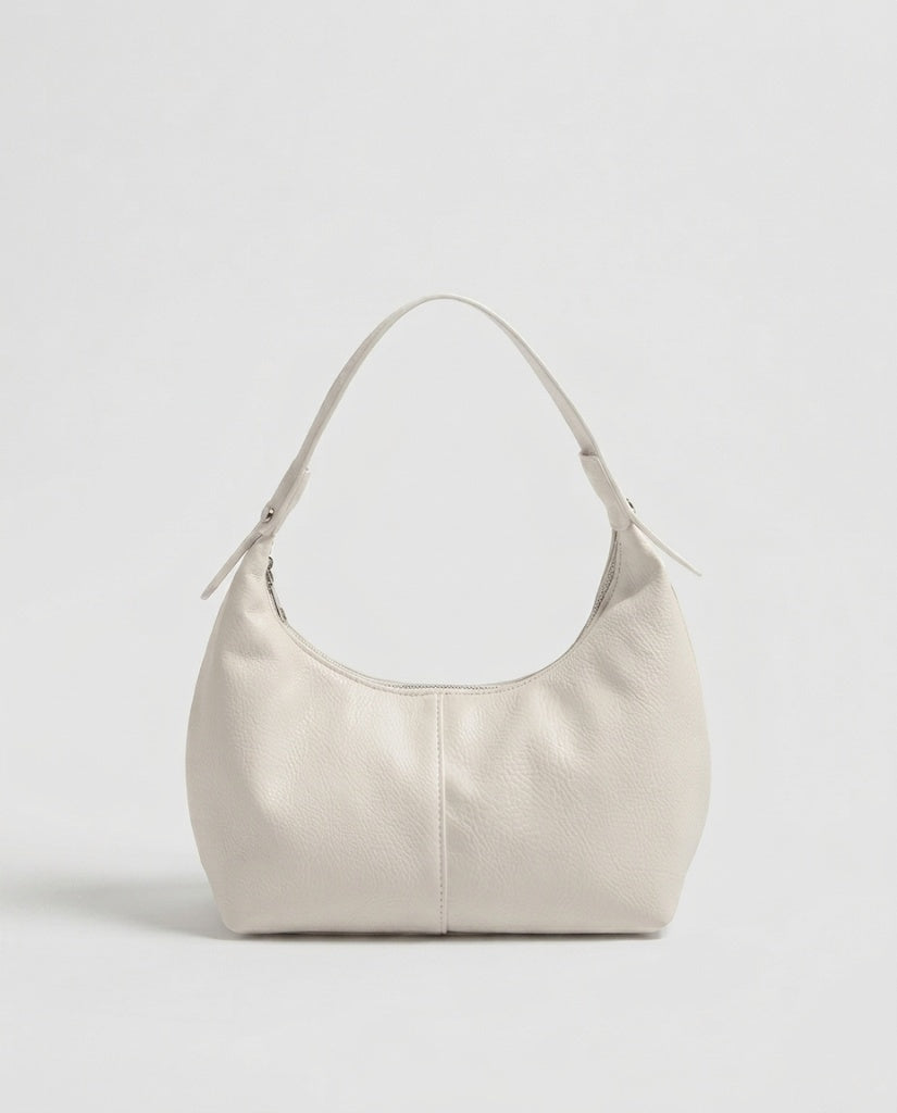Maison Loria The Mélanie Shoulder Bag in White