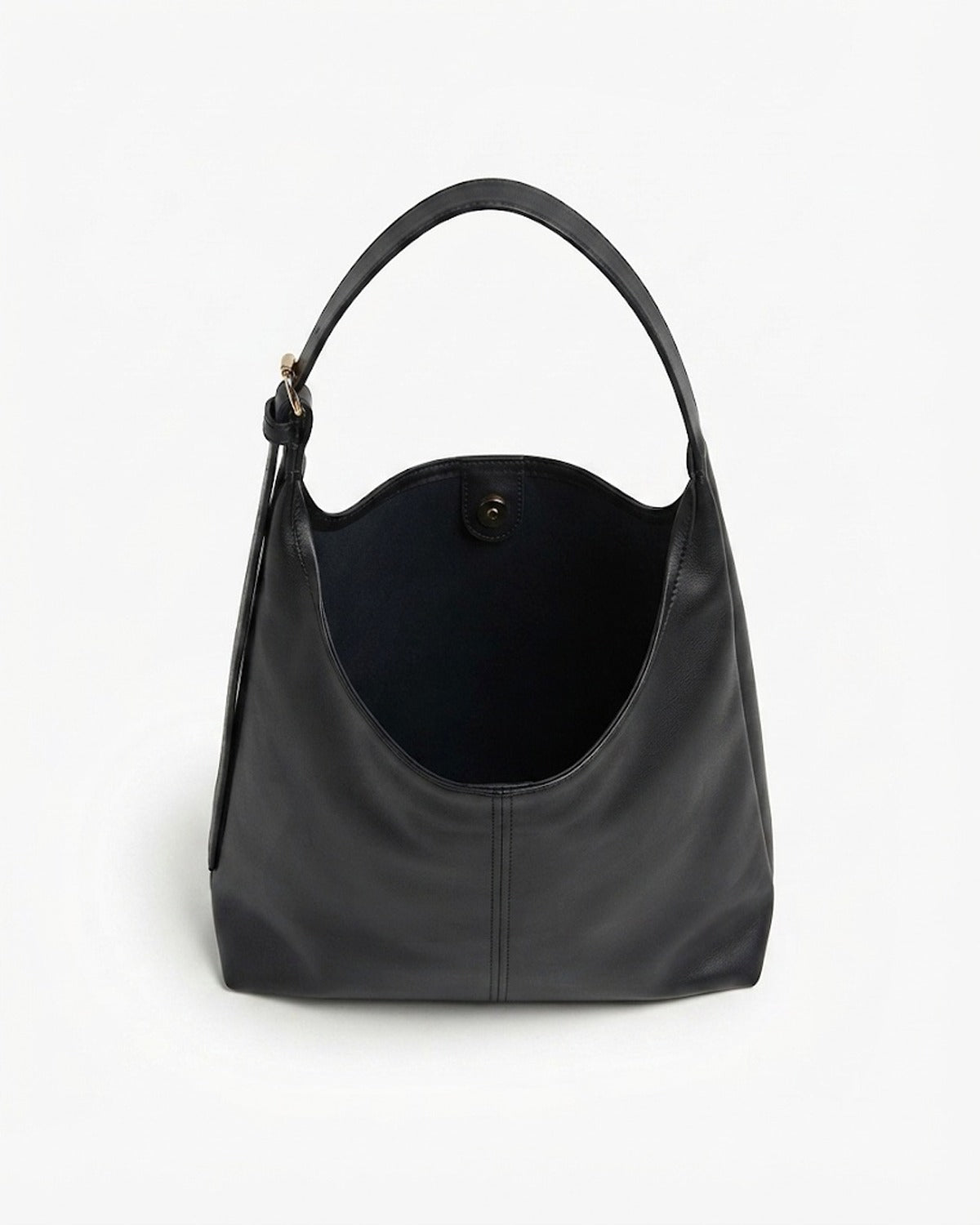 Maison Loria The Pauline Hobo in Black