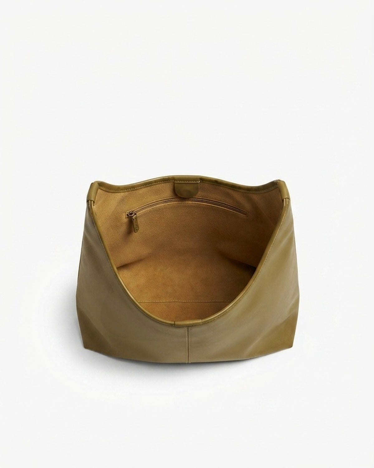 Maison Loria The Pauline Hobo in Olive green