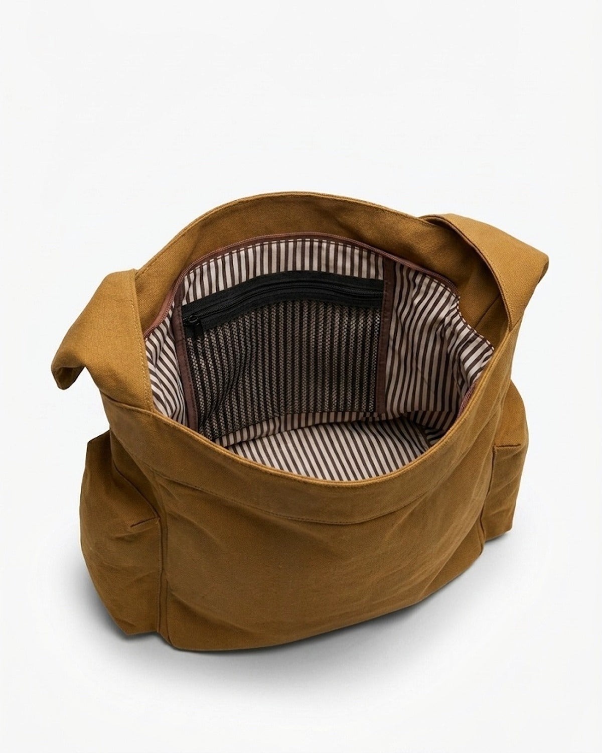Maison Loria The Roxane Hobo in Brown