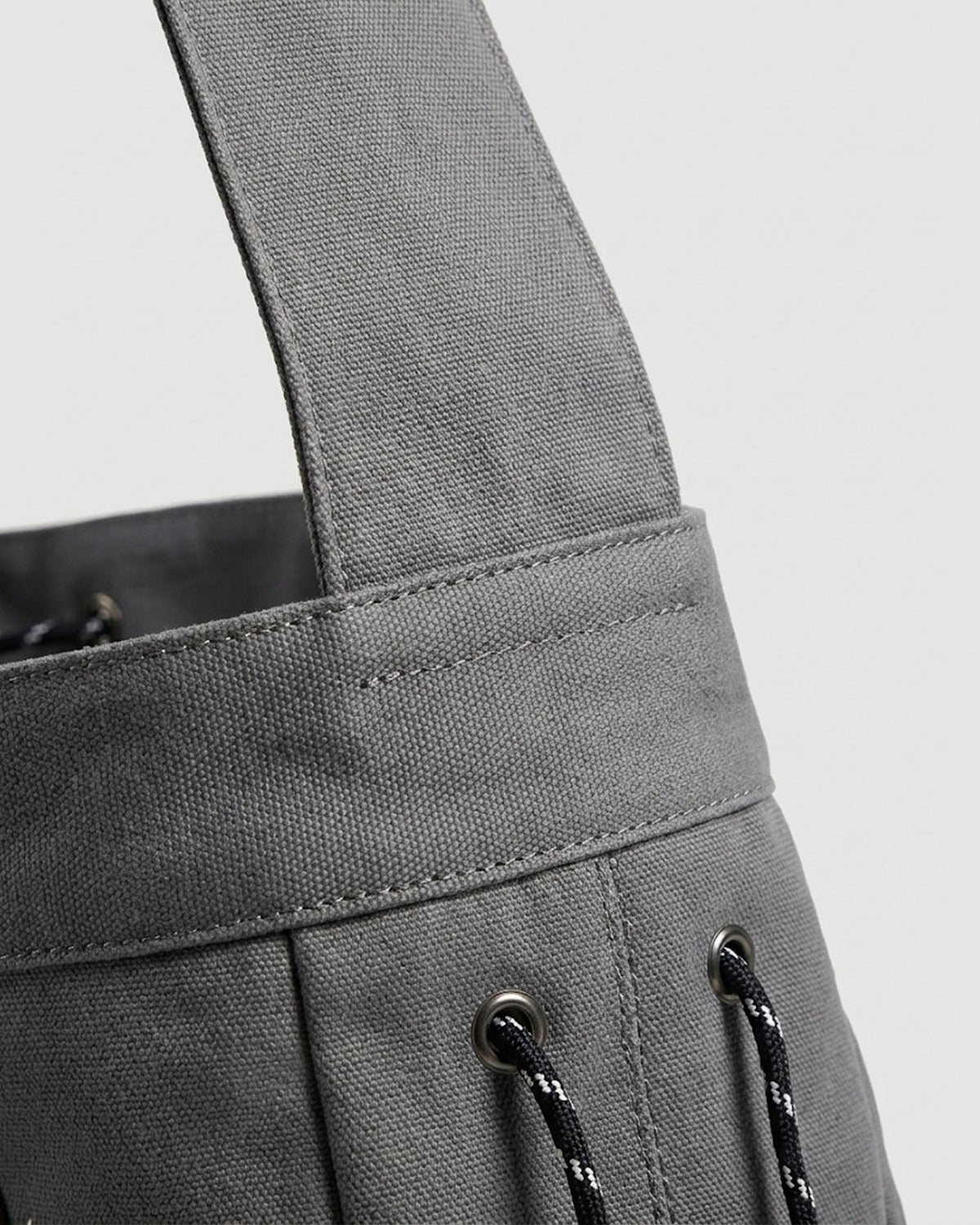 Maison Loria The Roxane Hobo in Gray