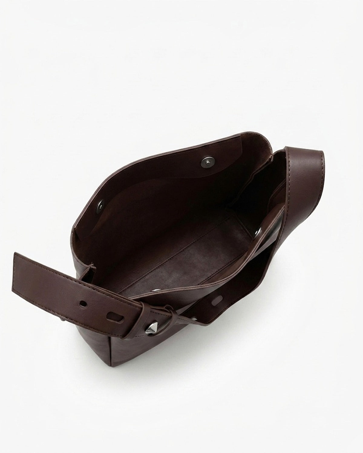 Maison Loria The Sidonie Hobo in Chocolate