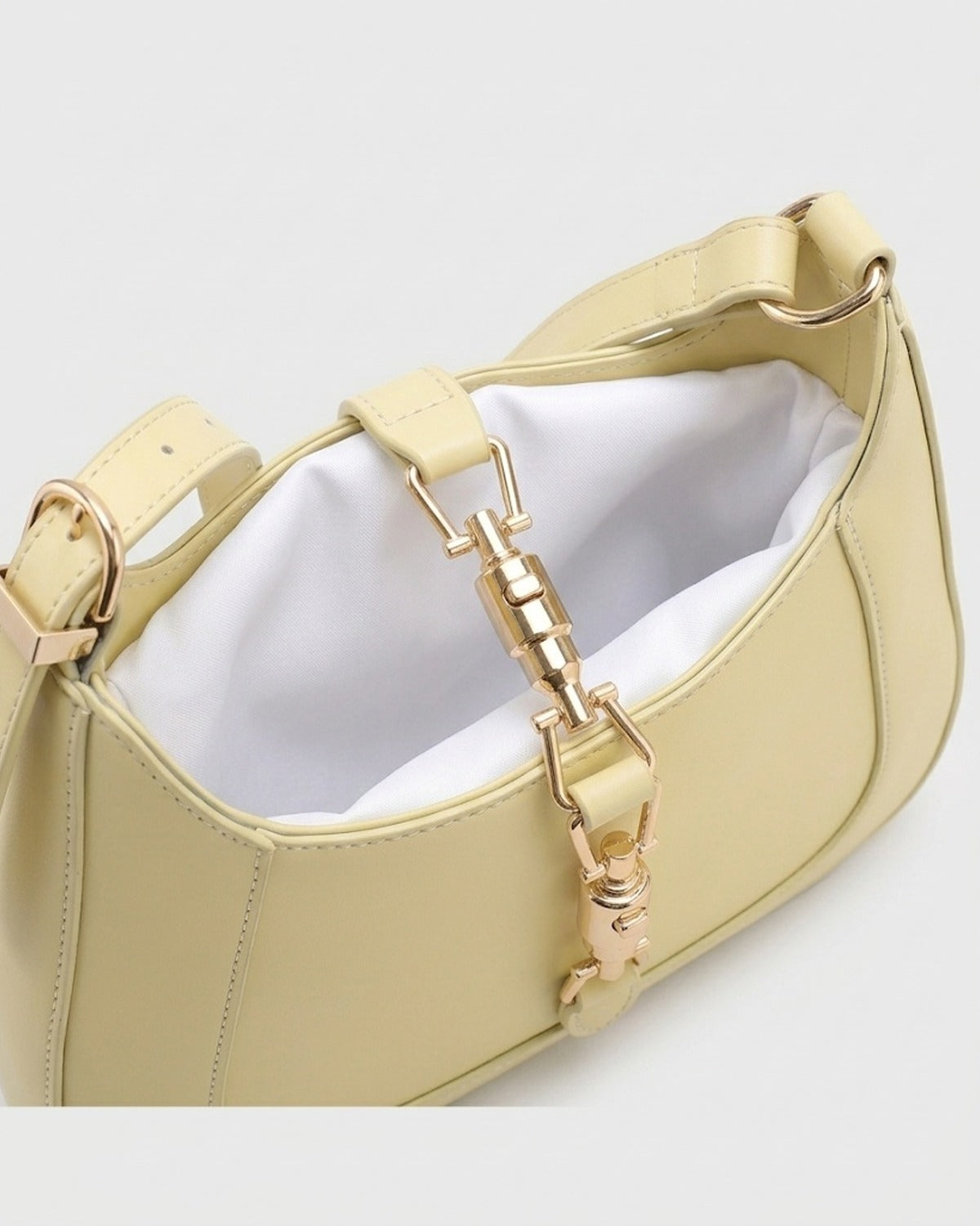 Maison Loria The Solène Shoulder Bag in Yellow