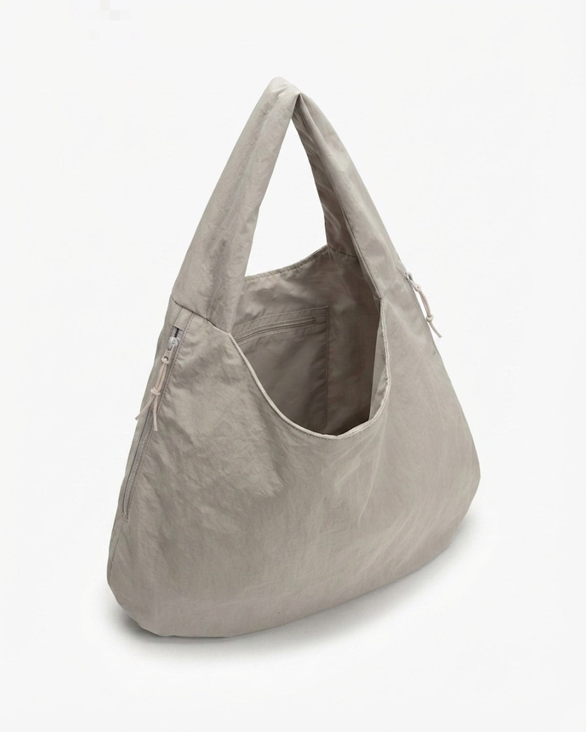 Maison Loria The Violette Hobo in Gray
