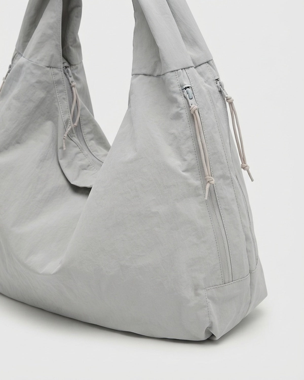 Maison Loria The Violette Hobo in Gray